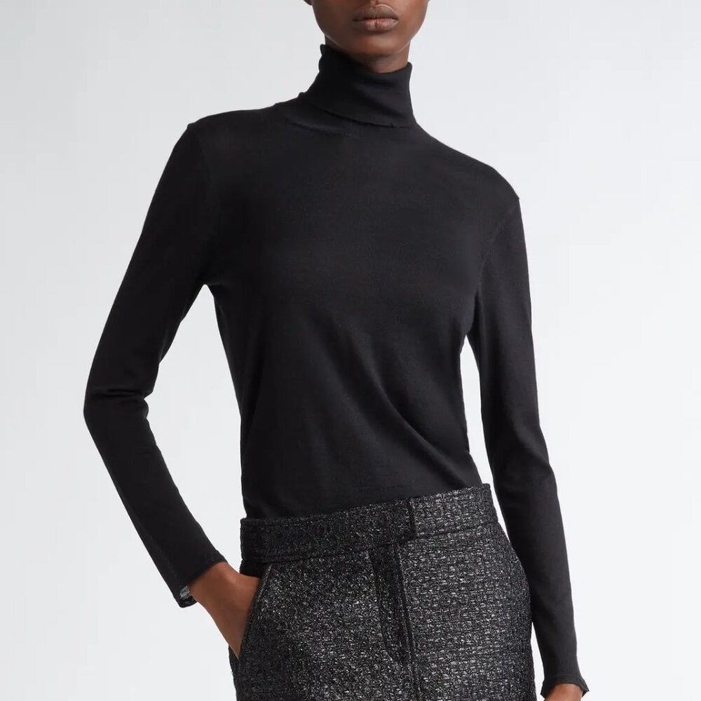 Tom Ford Cashmere and Silk Fine Gauge Turtleneck Sweater BNWOT Size XXS